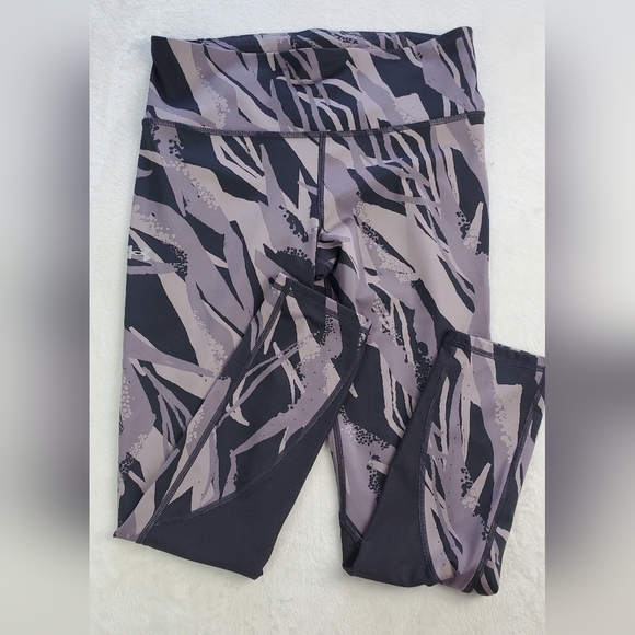 Under Armour‎ Fitted High Rise Ankle Leggings Women’s Sz Med - Picture 7 of 11